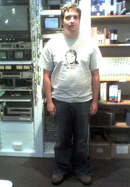 Photographic Height/Weight Chart - 6' 0", 230 lbs., BMI:31